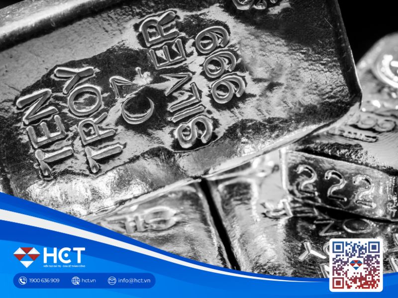 Bất ổn thương mại thúc đẩy giá bạc tăng nhẹ trên thị trường quốc tế