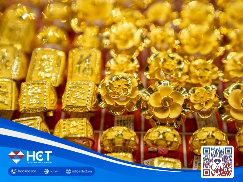 Giá vàng trong nước “vững như bàn thạch”: Nhà đầu tư nên làm gì?