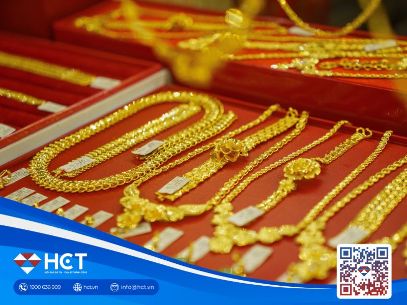 Giá vàng nhẫn bật tăng theo đà thế giới, vàng miếng SJC tiếp tục đi ngang