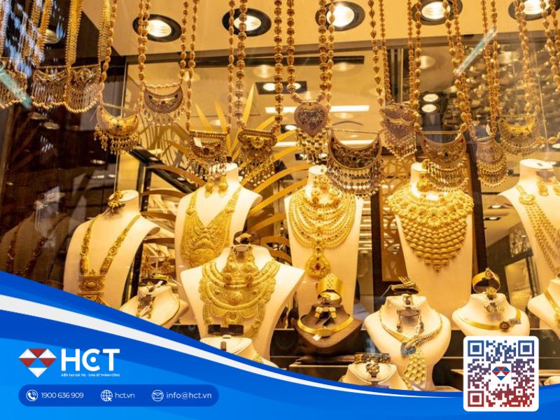 Nhập khẩu vàng tăng mạnh đẩy thâm hụt thương mại Ấn Độ lên mức kỷ lục