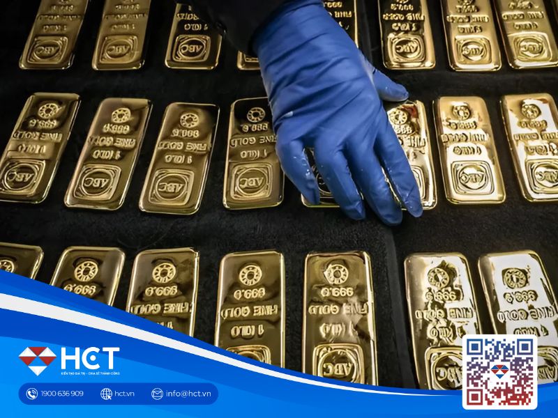 Giá vàng bật tăng mạnh do lo ngại thuế quan từ Mỹ và chờ đợi Fed ra quyết sách