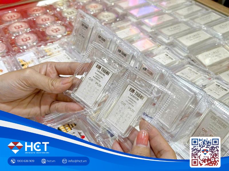 Giá bạc trong nước và quốc tế bứt phá mạnh mẽ