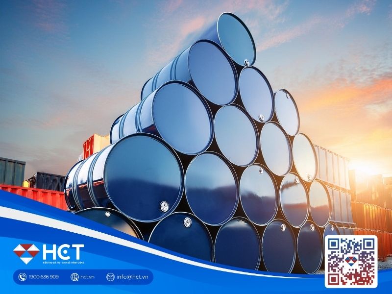 Giá dầu biến động nhẹ trong bối cảnh thị trường chờ đợi dữ liệu từ Trung Quốc và đàm phán hạt nhân Mỹ - Iran