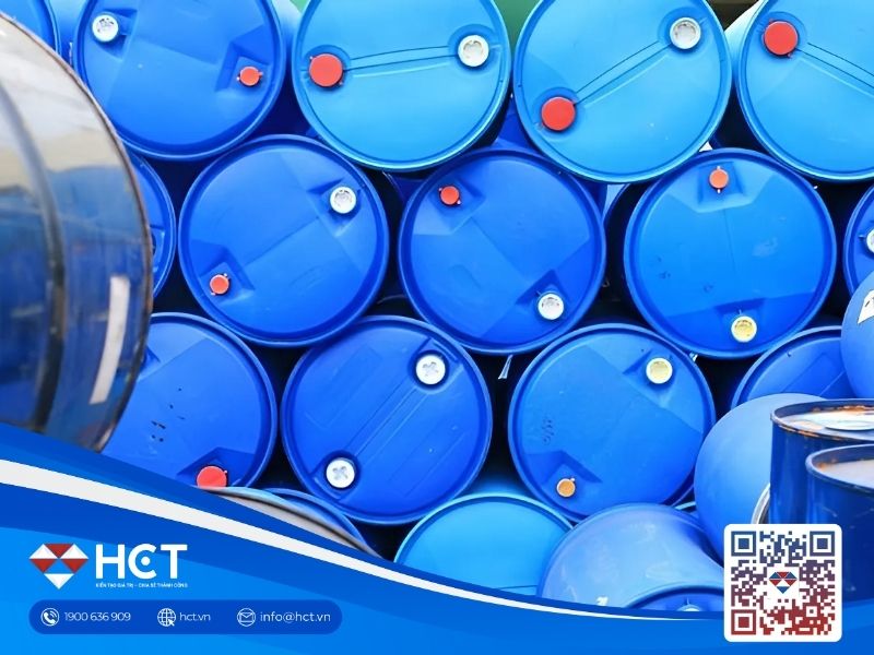Giá dầu giảm khi tồn kho nhiên liệu Mỹ tăng
