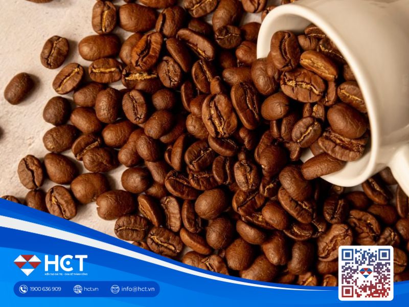 Cà phê ngày 10/7: Nguồn cung dồi dào, tăng tốc thu hoạch