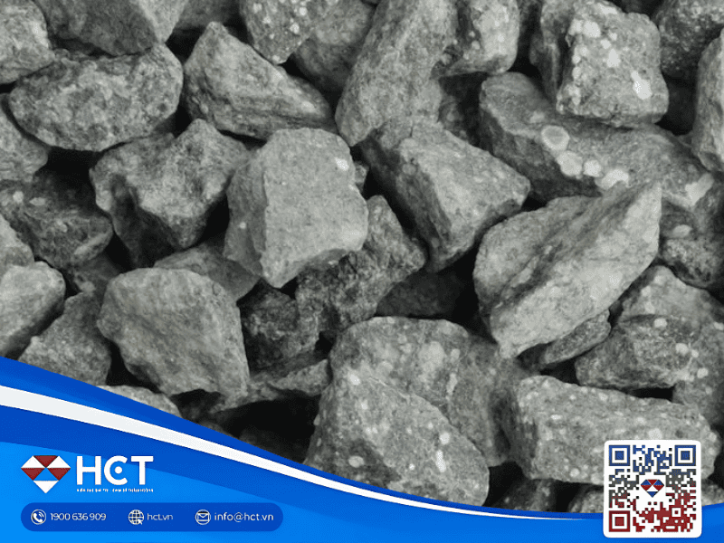 Giá quặng sắt 22/8: Tồn kho lớn và nhu cầu thấp kéo thị trường đi xuống