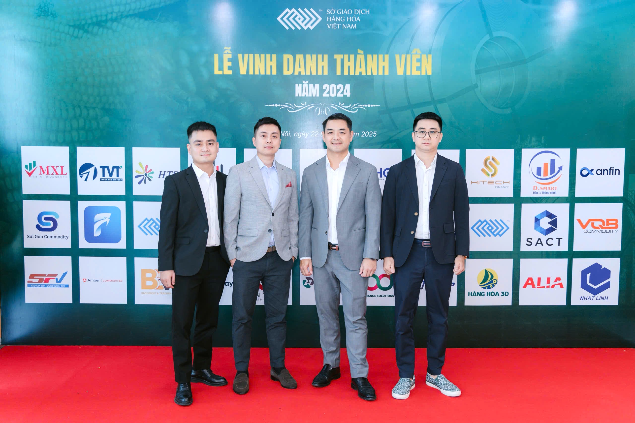 Odoo • Văn bản và hình ảnh