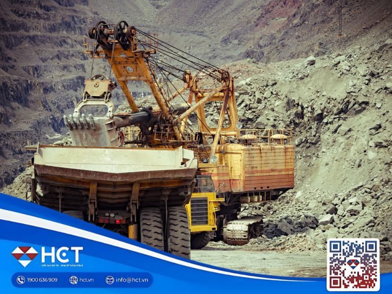 Giá quặng sắt 10/11: Giảm do nhu cầu yếu và tồn kho tăng tại Trung Quốc