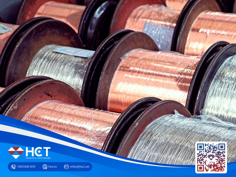 Quặng sắt giằng co, nhôm tăng mạnh vì căng thẳng Iran