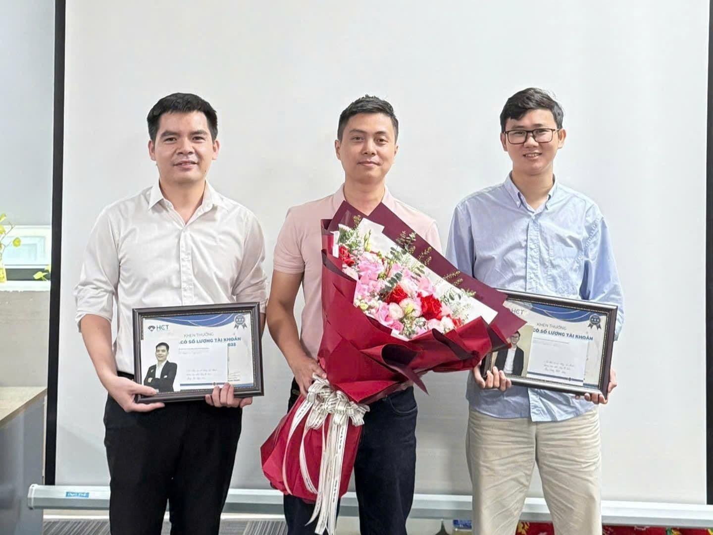 Các cá nhân xuất sắc tại Chi nhánh Hà Nội