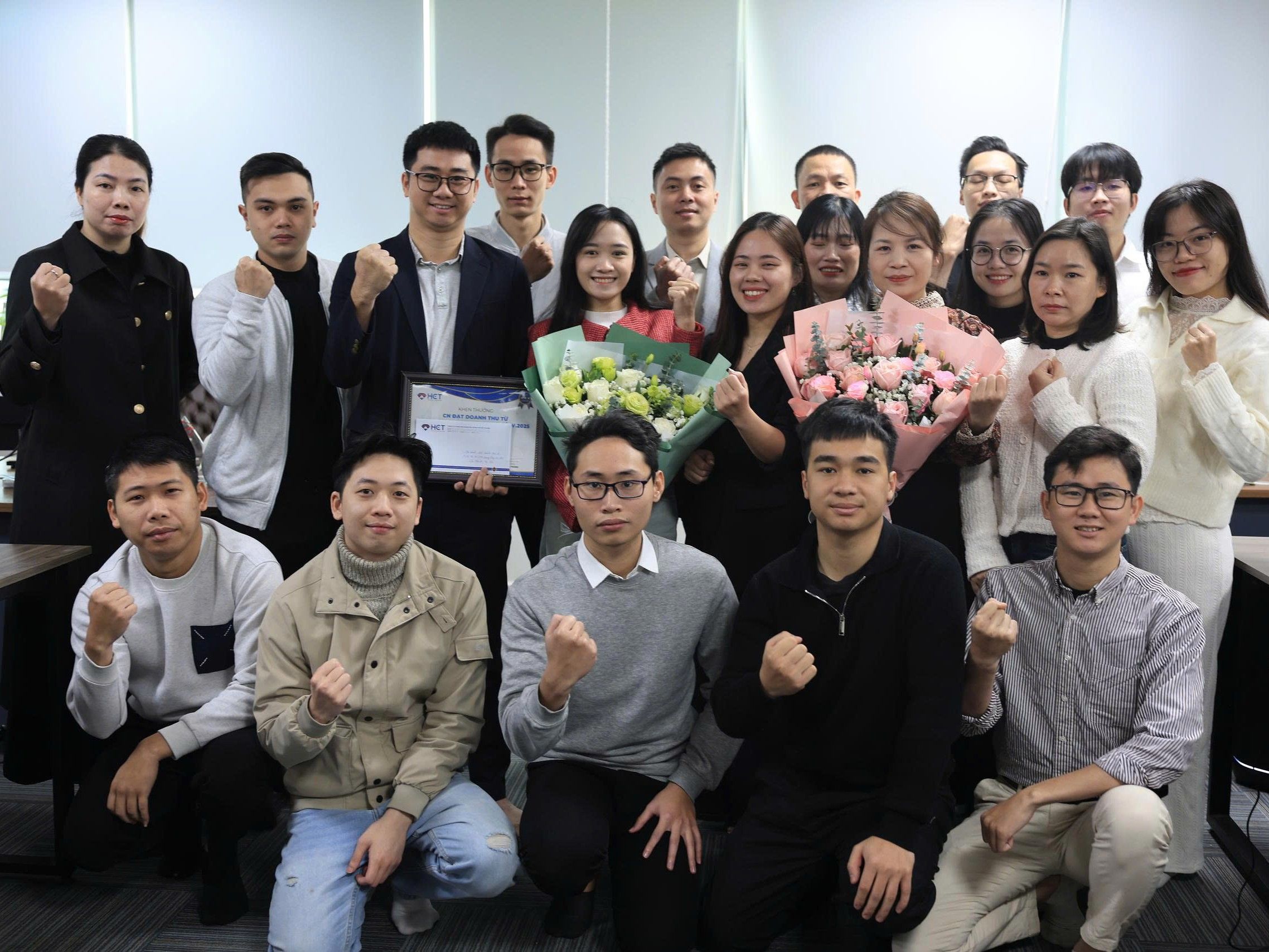 HCT tổng kết thi đua nội bộ quý IV/2025: Khép lại một năm bứt phá với nhiều dấu ấn nổi bật